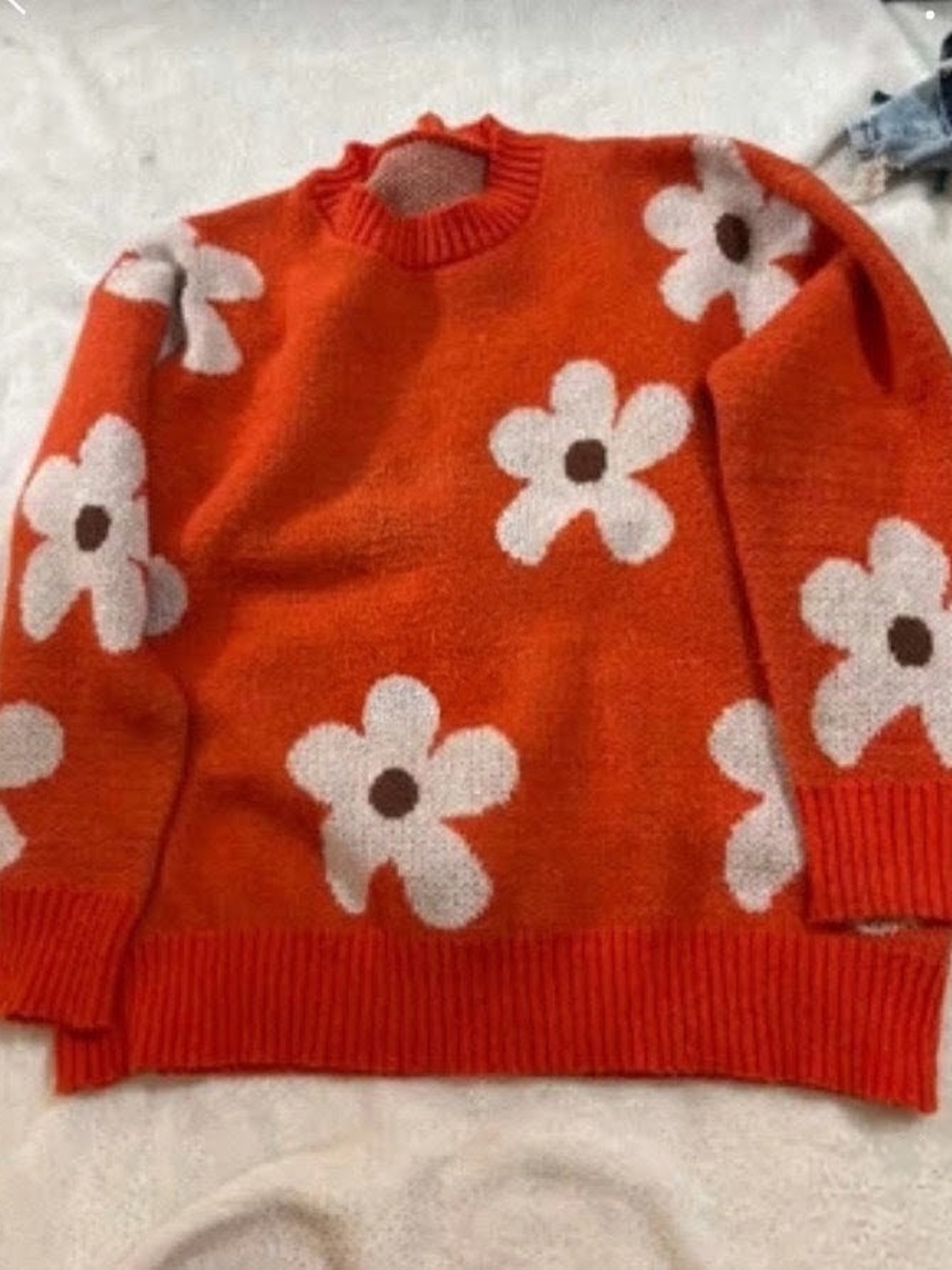 SHEIN Orange Crewneck Sweater with White Daisy Motif